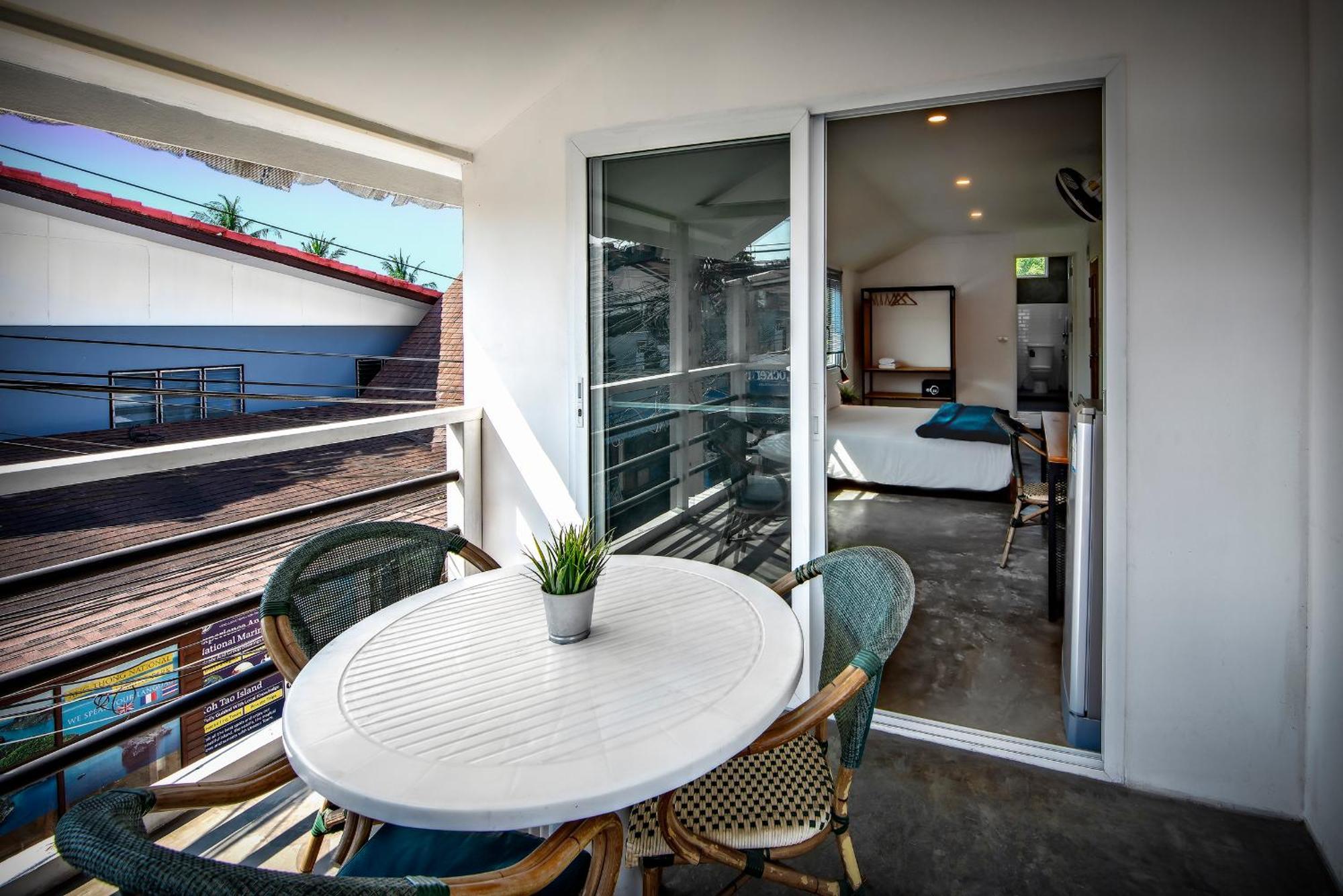 Cafe Del Sol Bed & Breakfast เกาะเต่า ภายนอก รูปภาพ